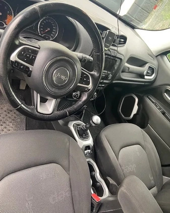 Jeep Renegade cena 50900 przebieg: 182000, rok produkcji 2016 z Gąbin małe 56